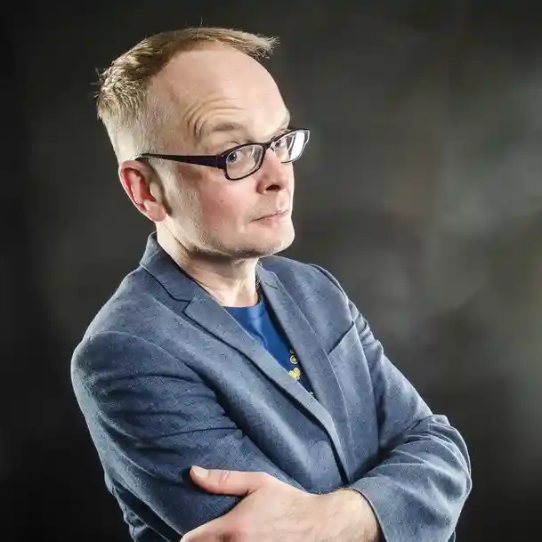 Martin Warren